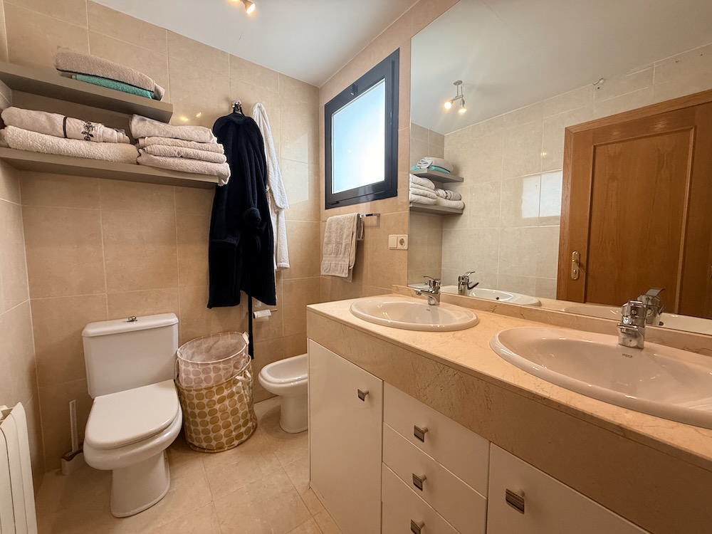 Property 2533 - Image 75